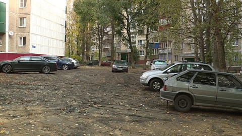 Ельчанин из мести поцарапал автомобиль бывшей жены