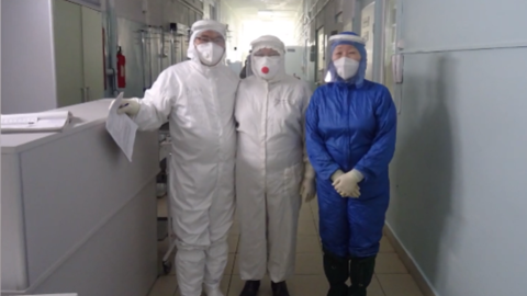 Калмыцкие медики прибыли в Бурятию для оказания помощи врачам в борьбе с COVID-19