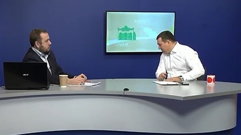 Ведущий объяснил поступок мэра Новокузнецка, плюнувшего в студии во время эфира