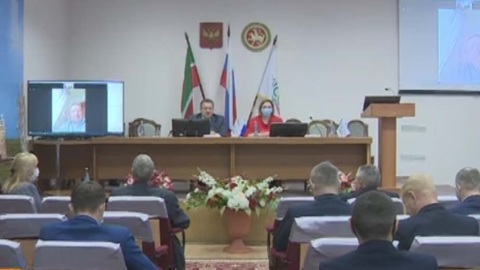 В Татарстане руководителей сельхозхозяйств обучат цифровизации
