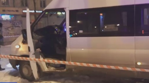 В Екатеринбурге объявлен в розыск убийца водителя микроавтобуса