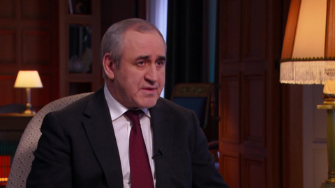 Неверов ответил Зюганову