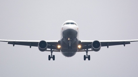 Летевший из Петербурга в Белгород Boeing вынужденно сел в Воронеже