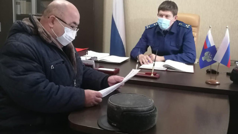 Прокуроры контролируют уборку снега на дорогах большинства районов Оренбуржья