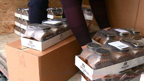 Пензенским врачам и медсестрам доставили 2 тысячи продуктовых наборов