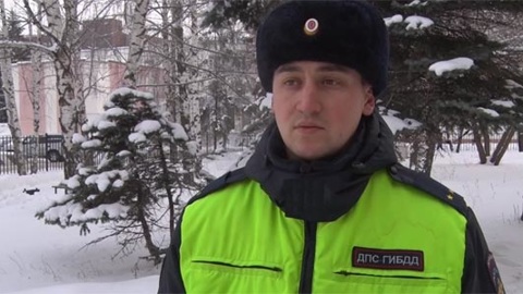 Пензенский инспектор помог ребенку, которого отказался везти таксист
