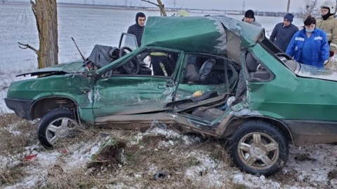 Морозы всему виной. В Крыму причиной ДТП стала скользкая дорога