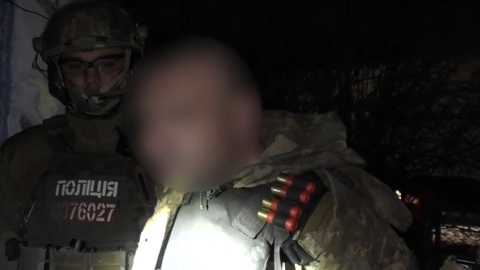 Украинец "успокоил" отца ножом и наручниками, и ранил трех полицейских. Видео. ЧП