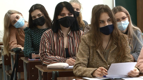Смоленские вузы возвращают студентов с дистанционного обучения