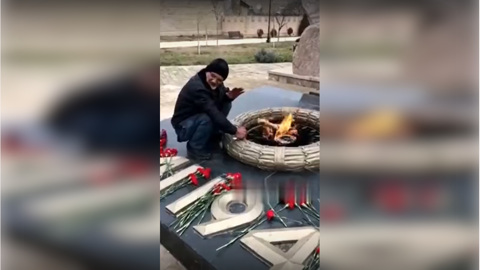 В Дербенте задержан местный житель, устроивший пикник у Вечного огня
