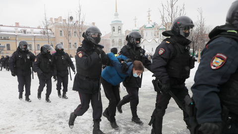 Американские дипломаты обратились к российским властям