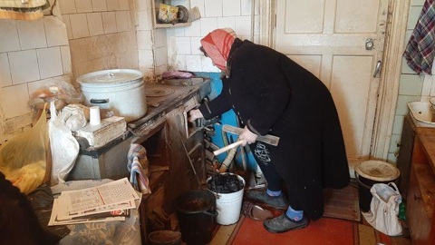 Активисты ОНФ будут добиваться переселения жителей барака в Кимовске