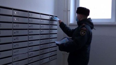 В Архангельске выявляют нарушение мер пожарной безопасности в подъездах домов