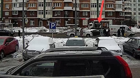 Двух детей сбили на переходе на юго-западе Москвы