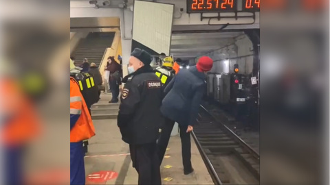 Пассажир лишился части ноги после ЧП в московском метро