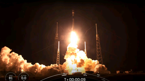 SpaceX вывела на орбиту новую группу спутников Starlink