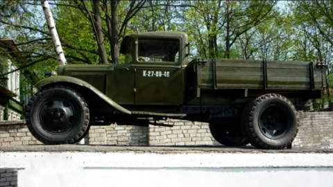 Фронтовой автомобиль-памятник в Коврове бесследно исчез с постамента