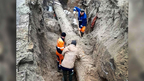 Прорвало трубу: центр Ростова остался без воды