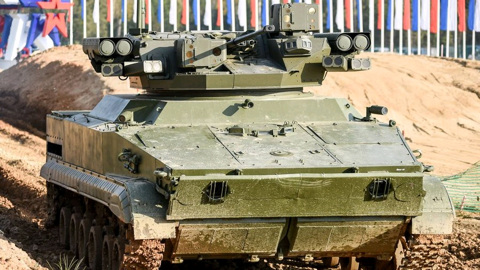 Боевой робот "Удар" сможет воевать автономно