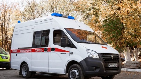 В Евпатории мужчина ударил ножом жену и не давал оказать ей помощь