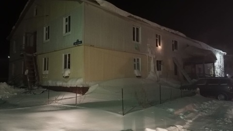 В Уренгое после тушения пожара в жилом доме найдено тело мужчины