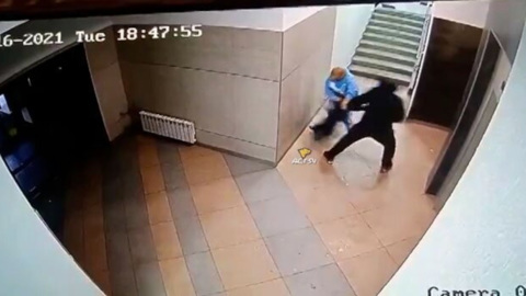 Новосибирские следователи выясняют, за что дедушка избил родного внука