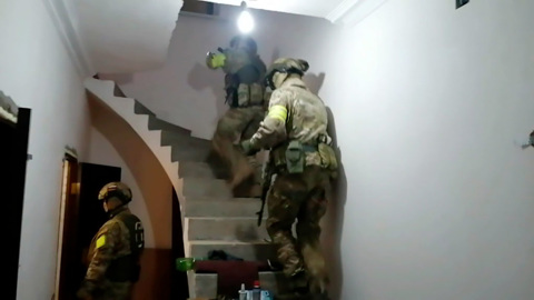 В Москве схвачен лжеполицейский с автоматом и пистолетами