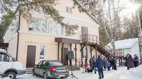 В отдаленном микрорайоне Бийска открыли спортивно-досуговый центр