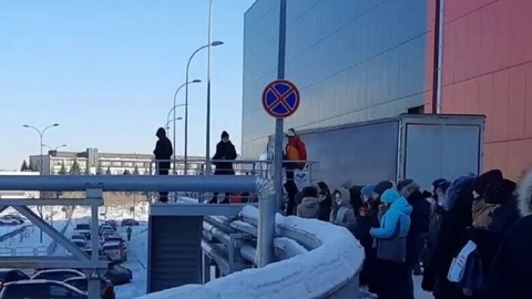 В Челябинске из ТЦ эвакуировали почти 900 человек, тревога оказалась ложной