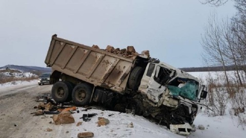 Подробности страшного ДТП с двумя большегрузами озвучила полиция
