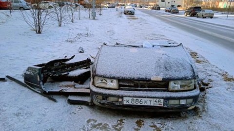 Липецкий автовладелец потерял половину иномарки