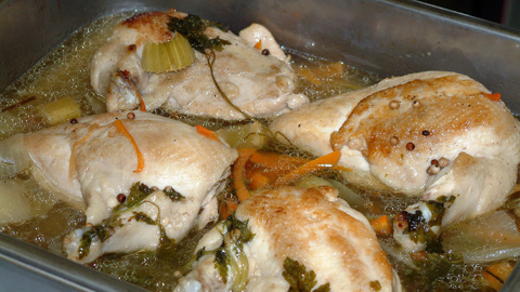 Эксперт: цены на мясо птицы снизятся в апреле-мае