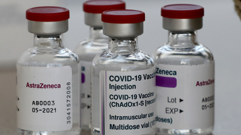 Украина получила от Германии полтора миллиона доз вакцина AstraZeneca