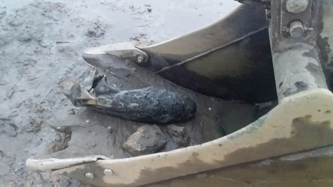 В Данкове при ремонте моста нашли авиационную бомбу