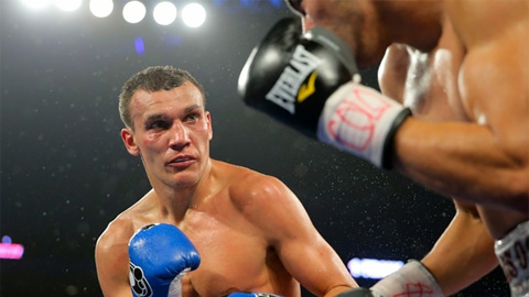 Бокс. Власов и Смит в апреле оспорят титул WBO