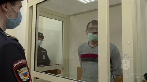 "Я сам себя за это ненавижу". В Перми задержан налетчик, напавший на продавщицу