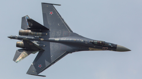 В Минобороны озвучили причину крушения Су-35, упавшего в море