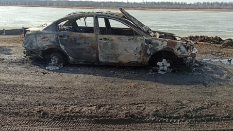В Липецкой области пожарные тушили автомобиль и частный дом