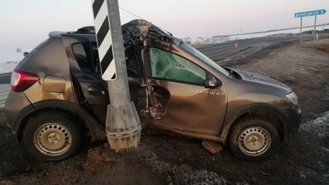 Спящие в Оренбуржье: женщина уснула за рулем и попала в ДТП