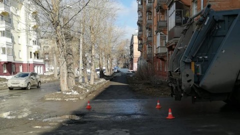 Мусоровоз сбил 5-летнего мальчика в Новосибирске