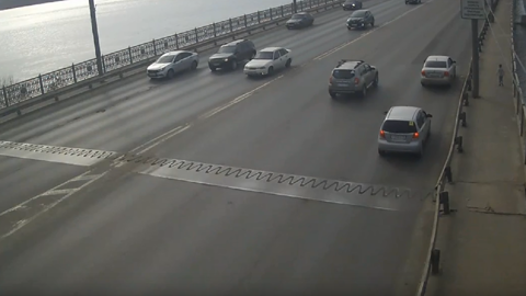 В Череповце убежавшего из детсада ребенка нашли на Октябрьском мосту