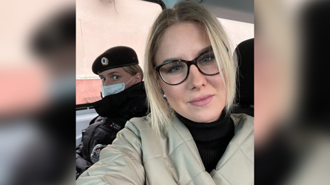 Суд продлил меру пресечения Любови Соболь