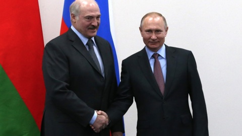 Названа главная тема переговоров Путина и Лукашенко