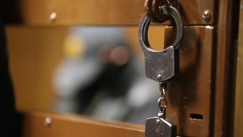 В Абинске полицейский незаконно изъял у кафе более 9 тысяч бутылок пива