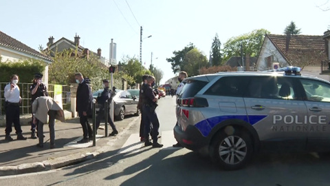 ЧП у вокзала во Франции: под землю могли провалиться люди