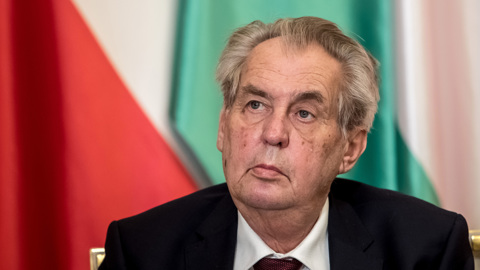 Президент Чехии заявил, что Россия сделала глупость