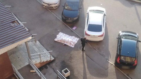 В Ярославле мужчина выпал из окна 12 этажа