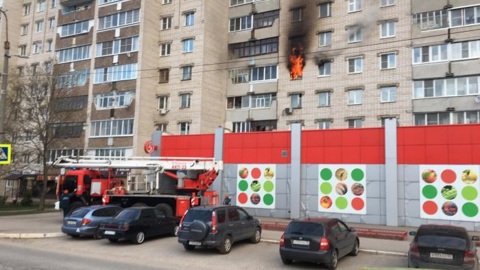 В Коврове при пожаре в многоквартирном доме пострадал мужчина