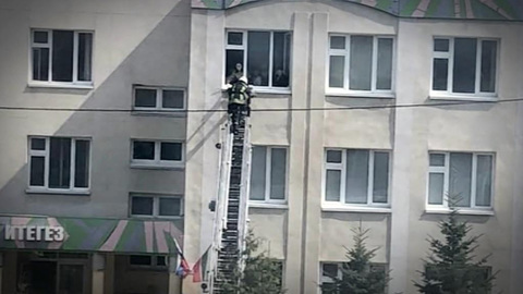 Число жертв стрельбы в казанской школе возросло до девяти
