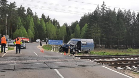 Во Владимирской области поезд врезался в "Газель"